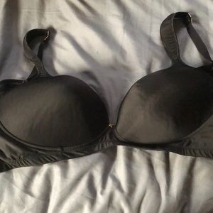 Gently used 38DDD Ashley Stewart butterfly bra